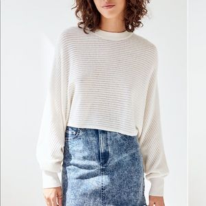 Wilfred free- Lolan sweater